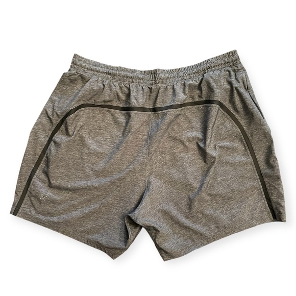LULULEMON Men’s Pace Breaker Shorts Heather Texture Gray/Deep Charcoal - Picture 5 of 6